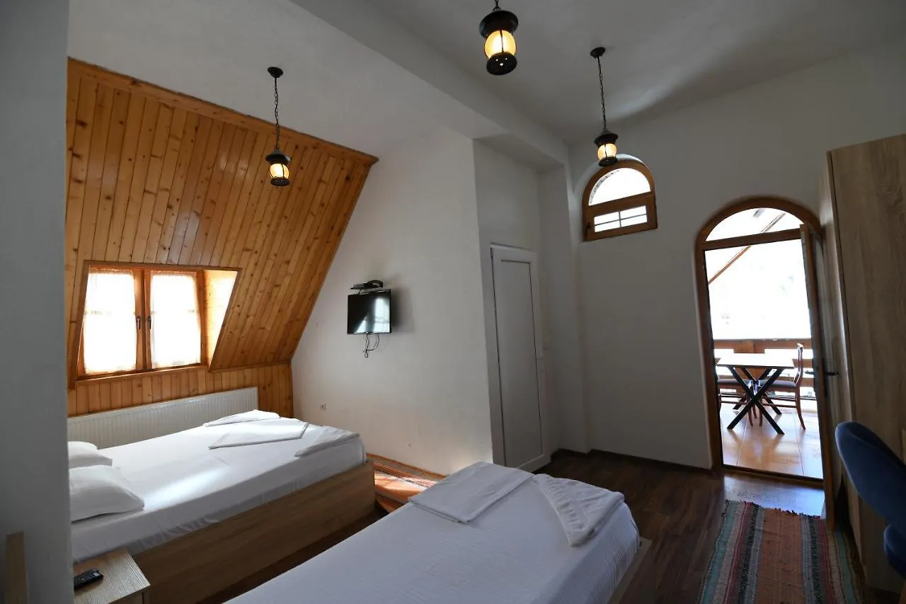 Hotel Valbona Tdc Bajram Curri Ξενοδοχείο με διαμερίσματα